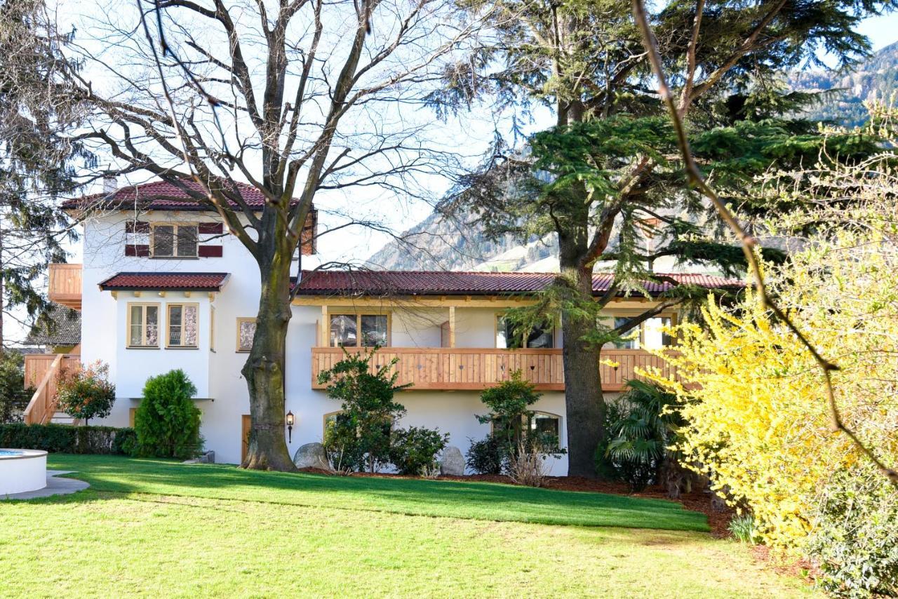 Parkhotel Tirolerhof Lagundo Exterior photo